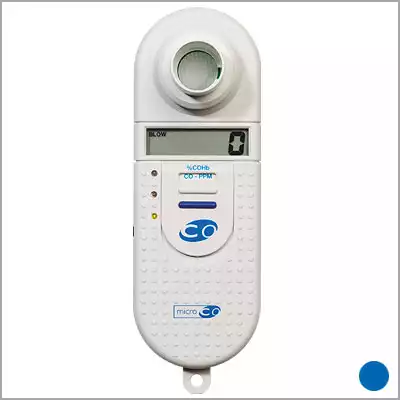 Газоанализатор Smoke Check в комплекте с принадлежностями